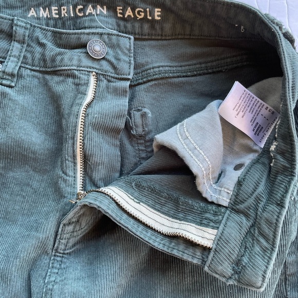 Jeans Corduroy American Eagle Pant Straight Leg  Mom Size 4 - Picture 8 of 10